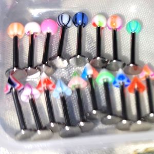 18 body piercing rings